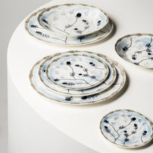 Load image into Gallery viewer, Starter Plate Mirtillo Tea Midnight Flowers