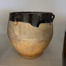 Load image into Gallery viewer, Pot with Glazed Top
