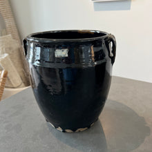 Load image into Gallery viewer, Vintage Pot
