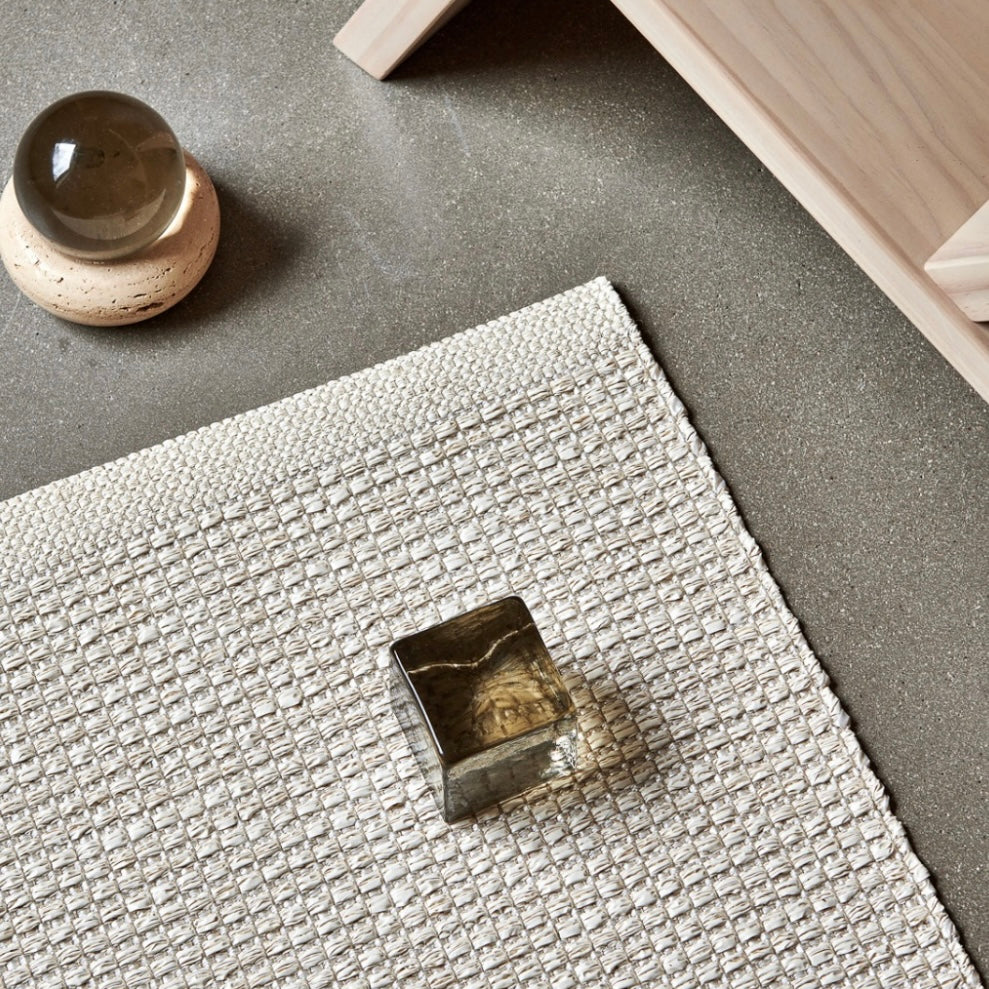 Emm Vanilla/White Metallic Rug