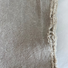 Load image into Gallery viewer, Adelene Flour Sack Wheat Throw

