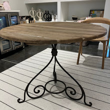Load image into Gallery viewer, Wooden Slatted Table
