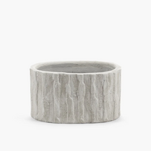 Load image into Gallery viewer, Planter Low 03 Off-White Rift
