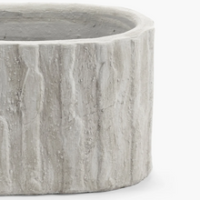 Load image into Gallery viewer, Planter Low 03 Off-White Rift
