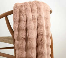 Load image into Gallery viewer, Fab Faux Throw
